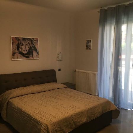 Le Divine Di Via Olivieri - Reception Via Xxv Aprile 5 Hotel Леванто Екстериор снимка